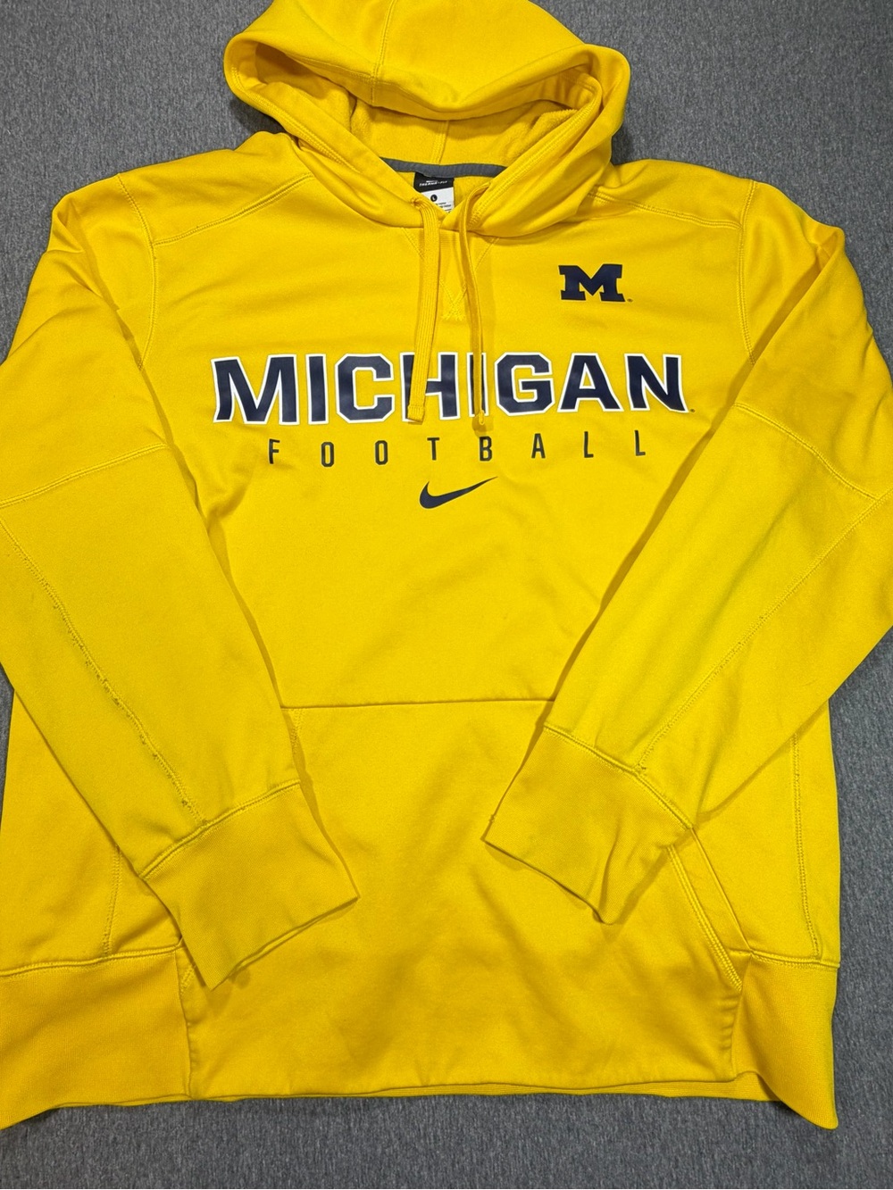 Nike ThermaFit Yellow Michigan Wolverines Football Hoodie Sweatshirt Mens Large